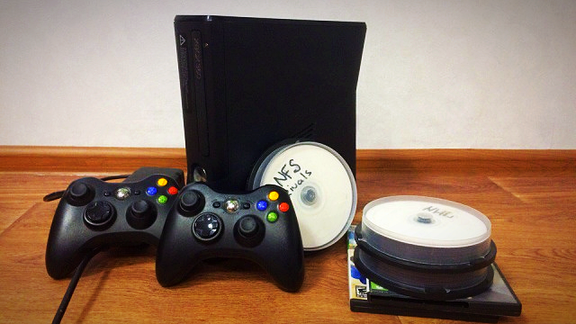 Коллекция самописных дисков на Xbox 360